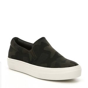 Steve Maden Camouflage shoes
